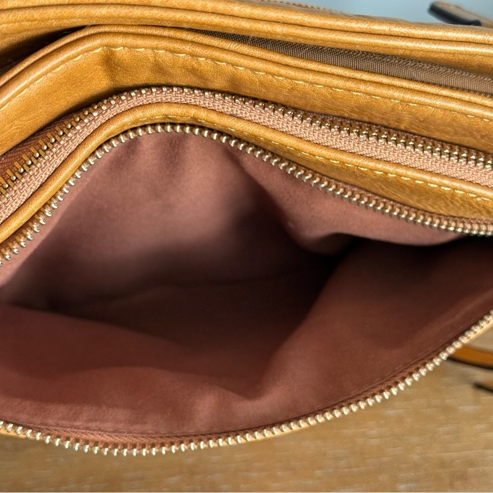 Tan Shoulder Crossbody Bag - Picture 8 of 11